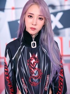 Moonbyul (문별)